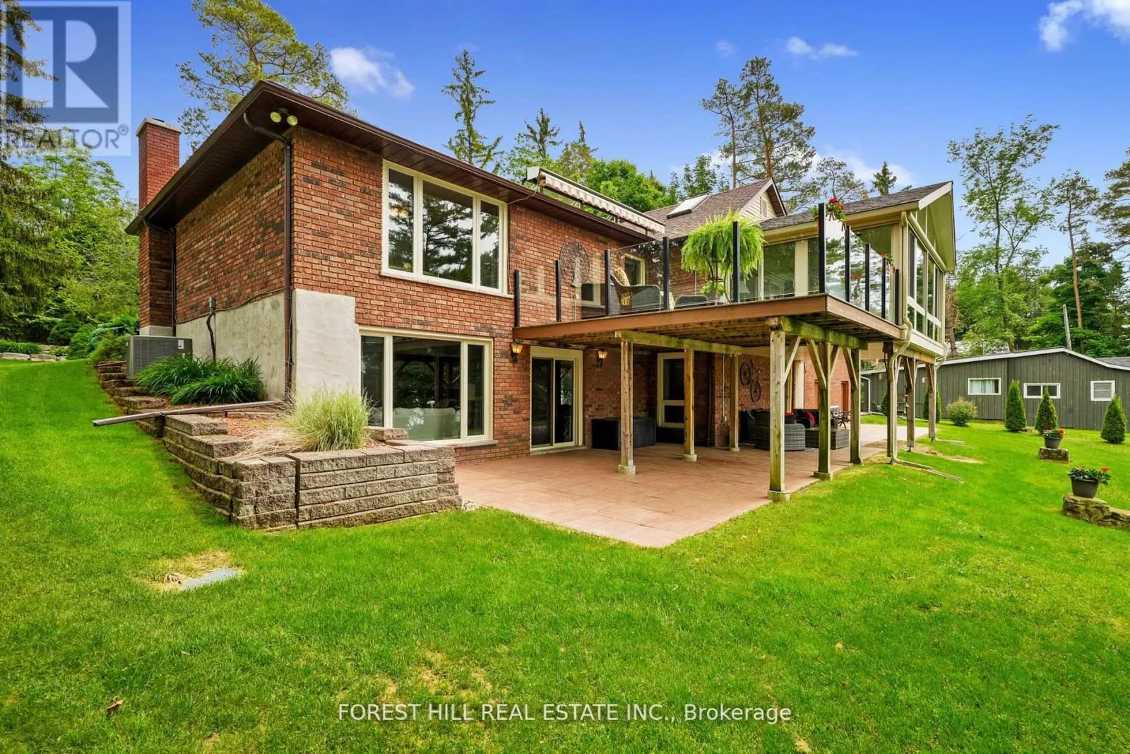 360 FIFE AVENUE