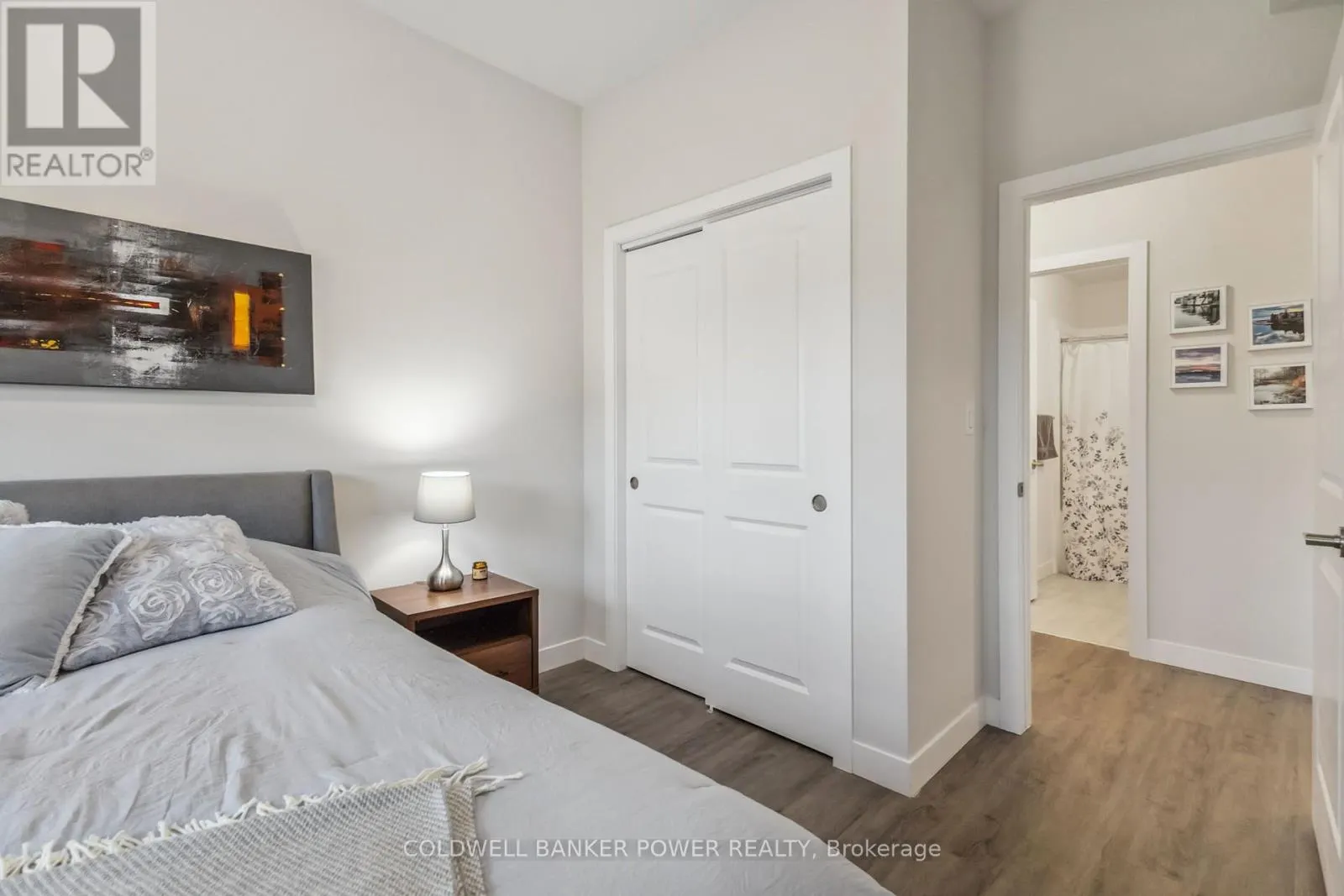305 - 100 THE PROMENADE WAY, #305