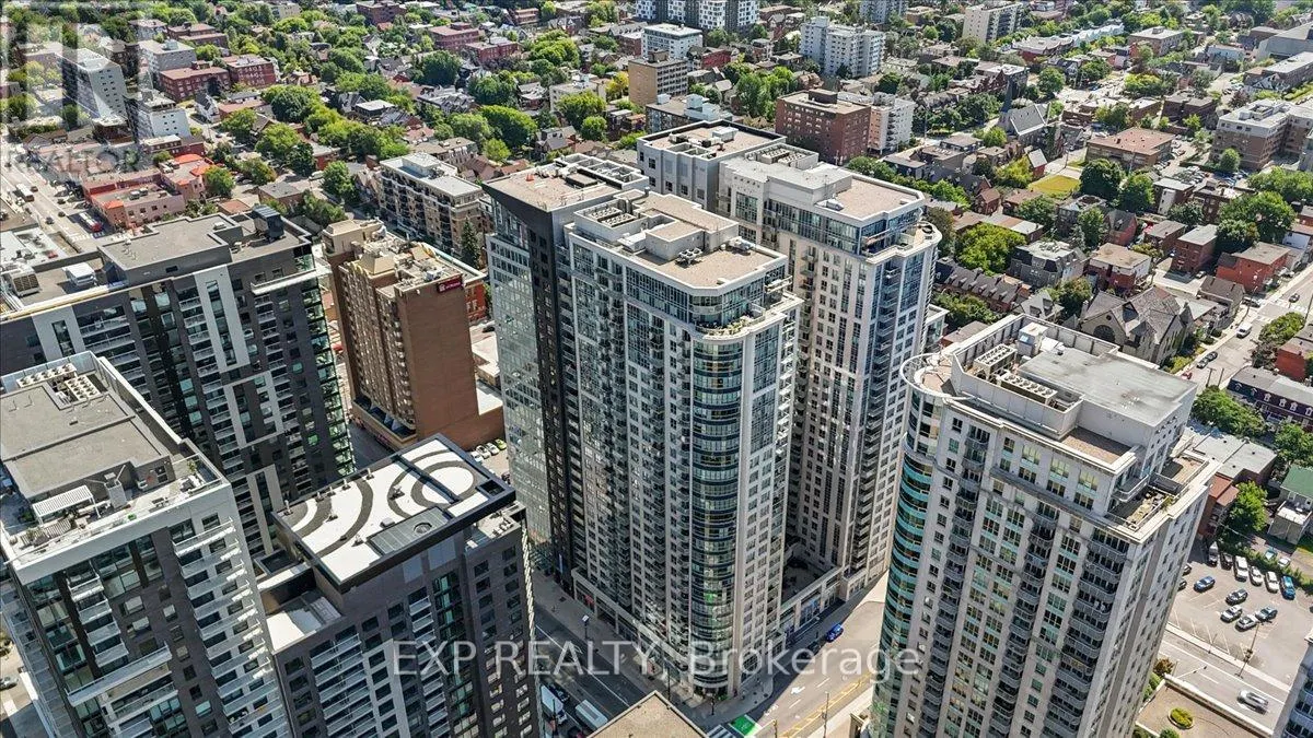 2505 - 242 RIDEAU STREET