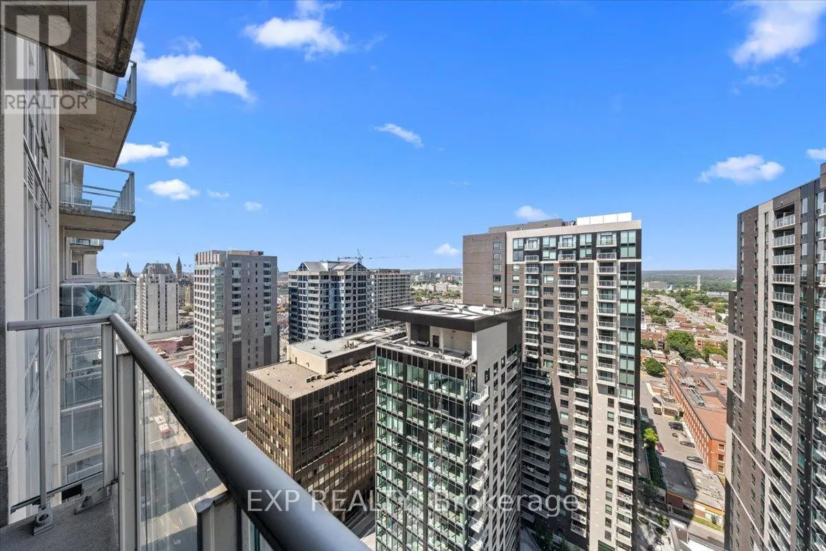2505 - 242 RIDEAU STREET