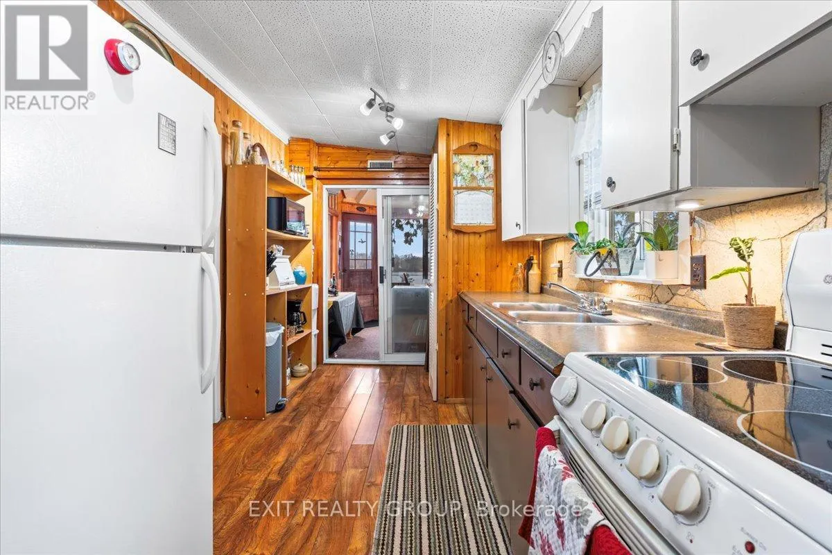 82 CANAL ROAD