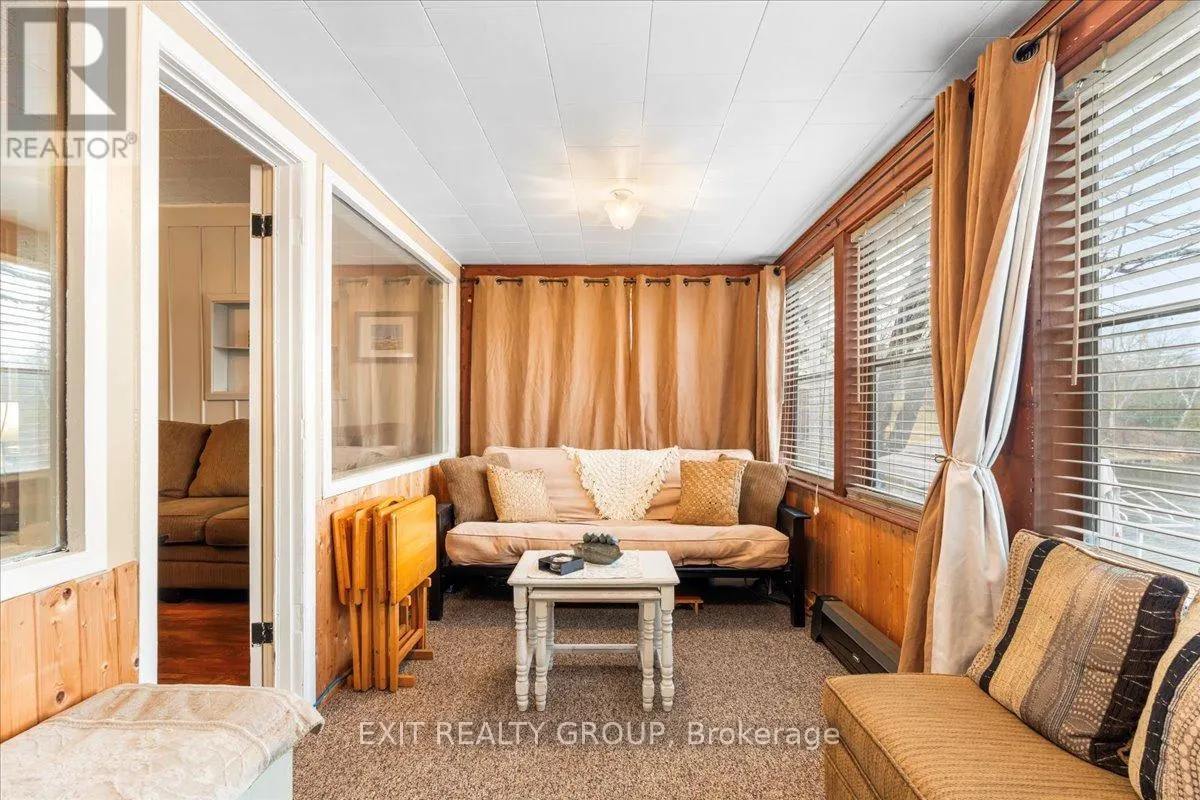 82 CANAL ROAD