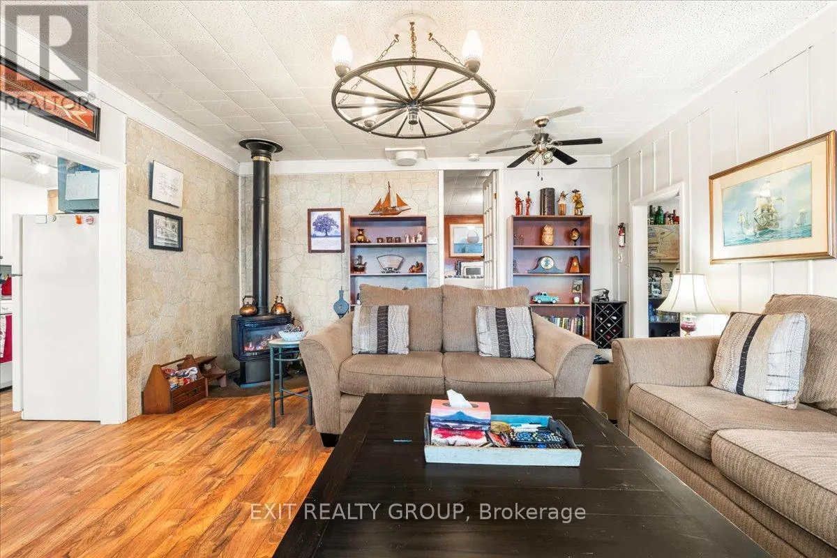 82 CANAL ROAD