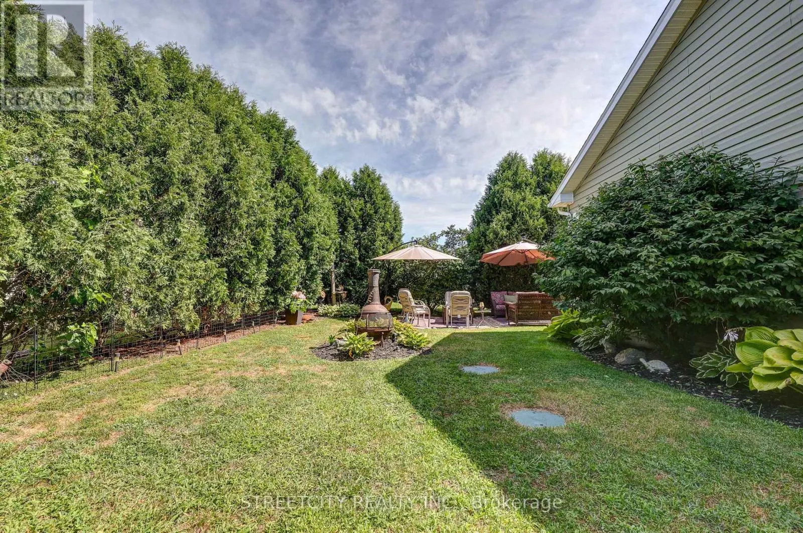 481 RICHARD CRESCENT