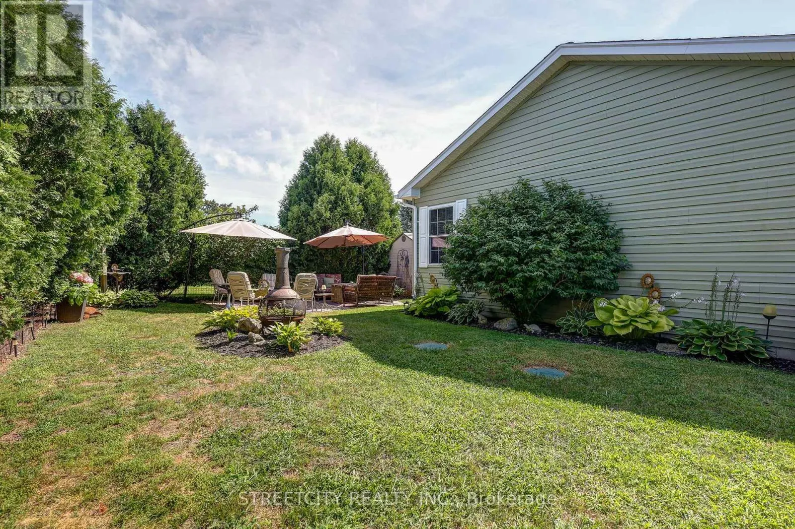 481 RICHARD CRESCENT