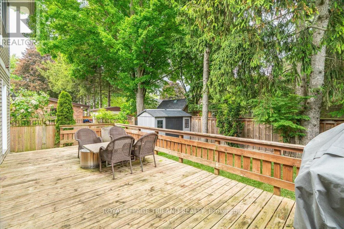 215 DERUITER DRIVE