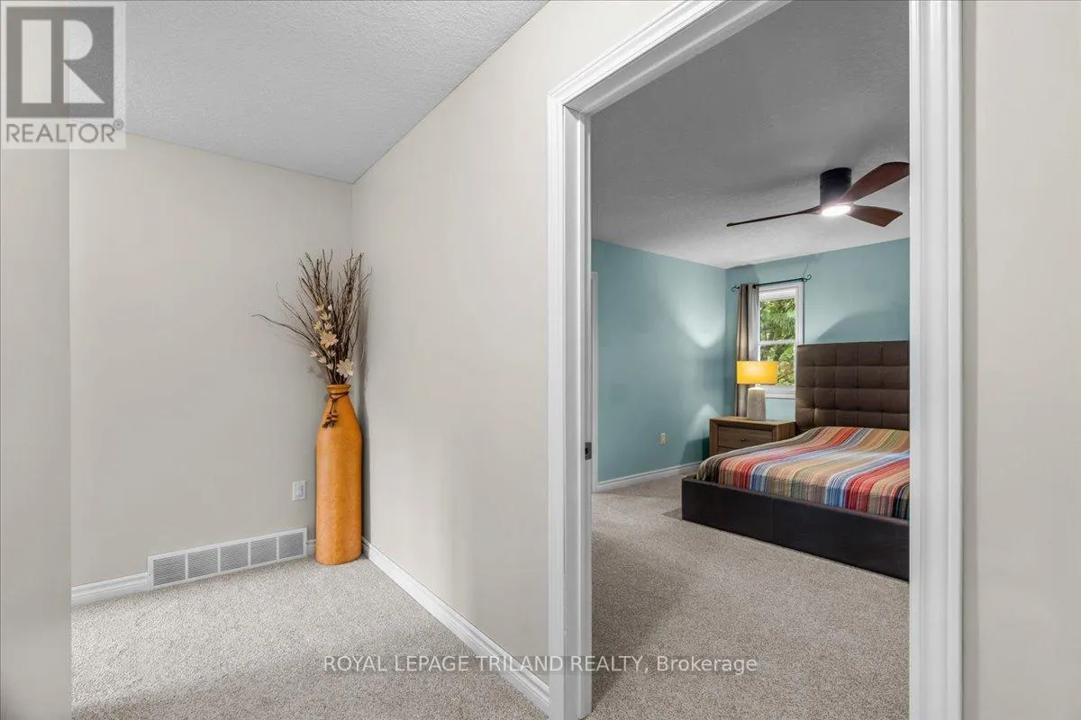215 DERUITER DRIVE
