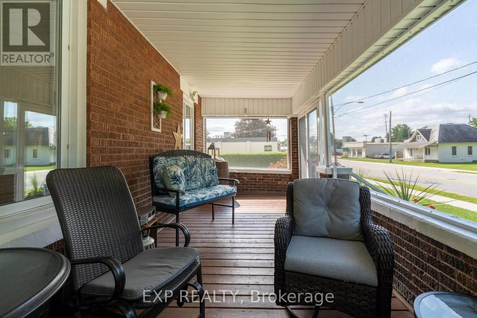 247 FURNIVAL ROAD