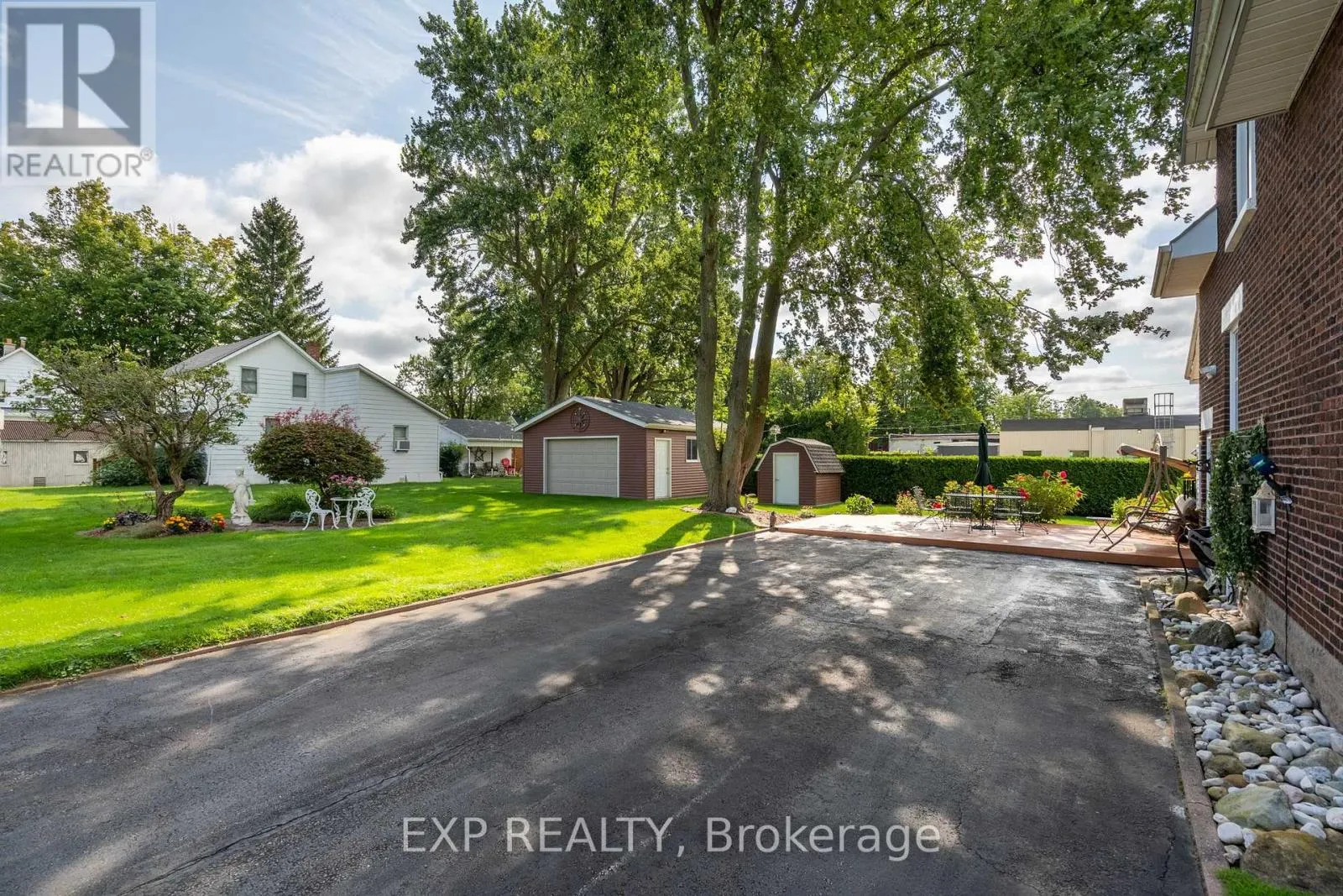 247 FURNIVAL ROAD