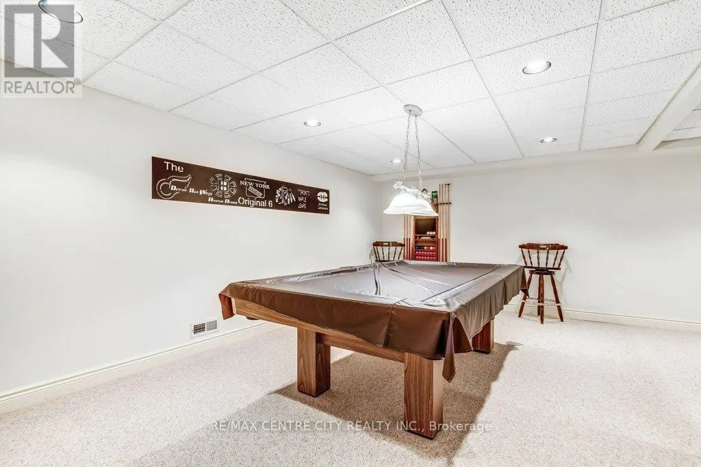 27 - 1200 RIVERSIDE DRIVE, #27