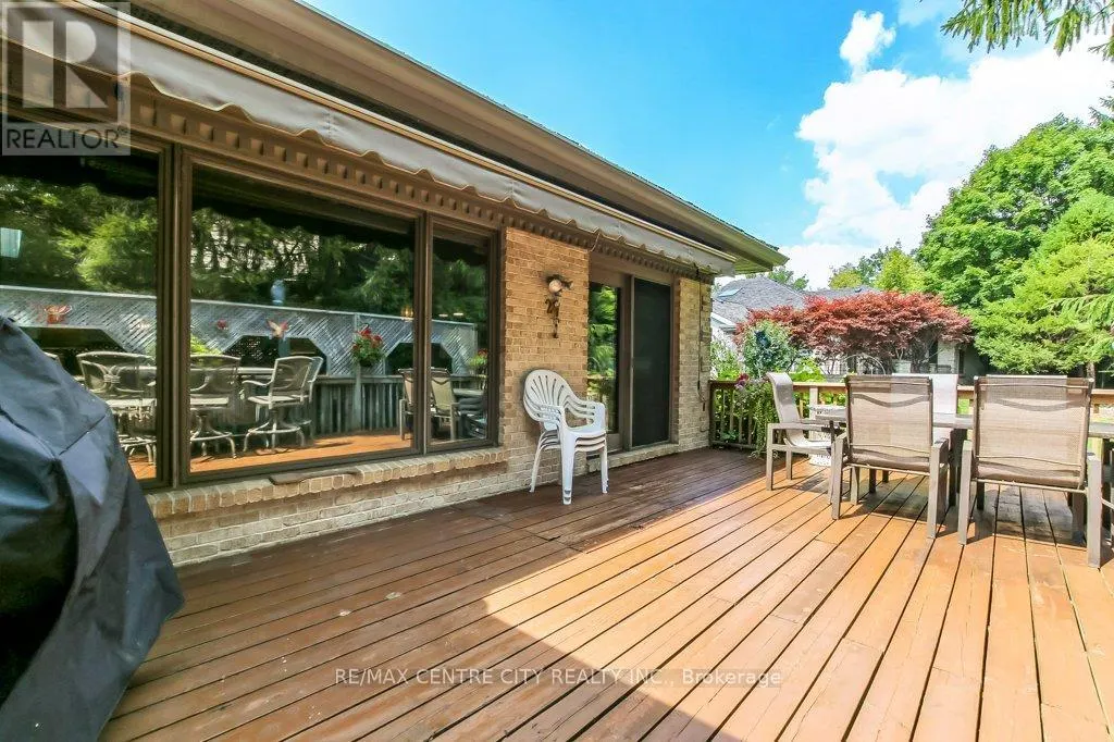 27 - 1200 RIVERSIDE DRIVE, #27
