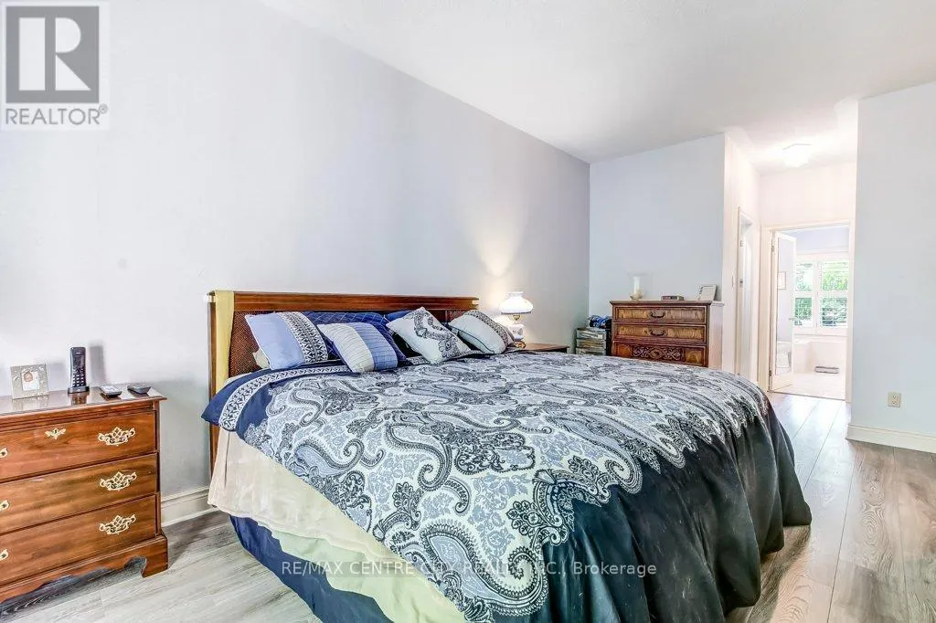 27 - 1200 RIVERSIDE DRIVE, #27