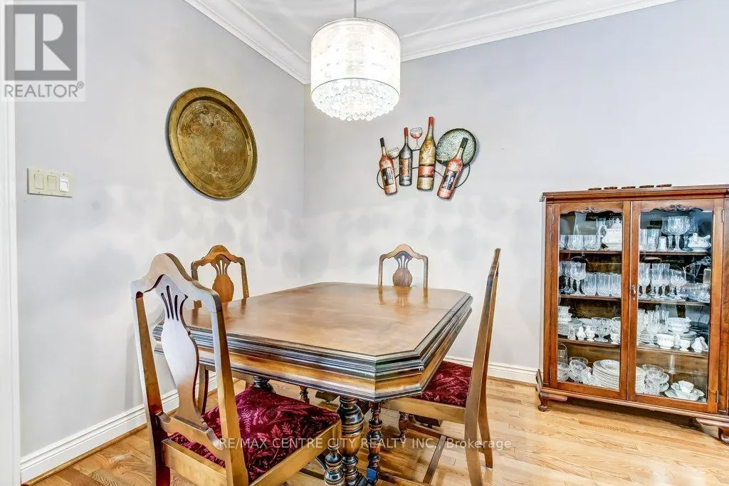 27 - 1200 RIVERSIDE DRIVE, #27