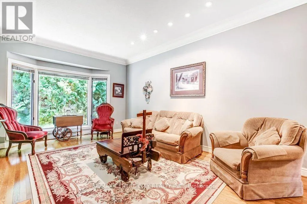 27 - 1200 RIVERSIDE DRIVE, #27