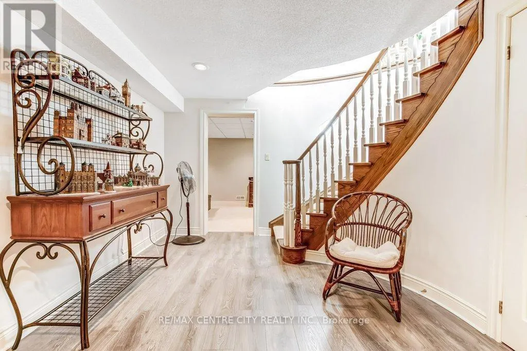 27 - 1200 RIVERSIDE DRIVE, #27