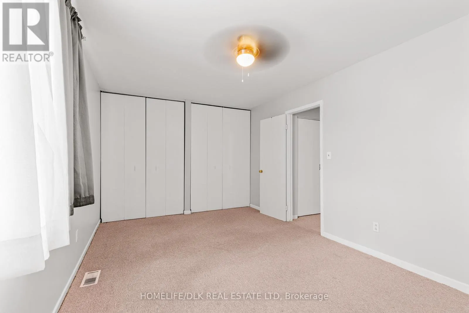 751 LAURIER BOULEVARD