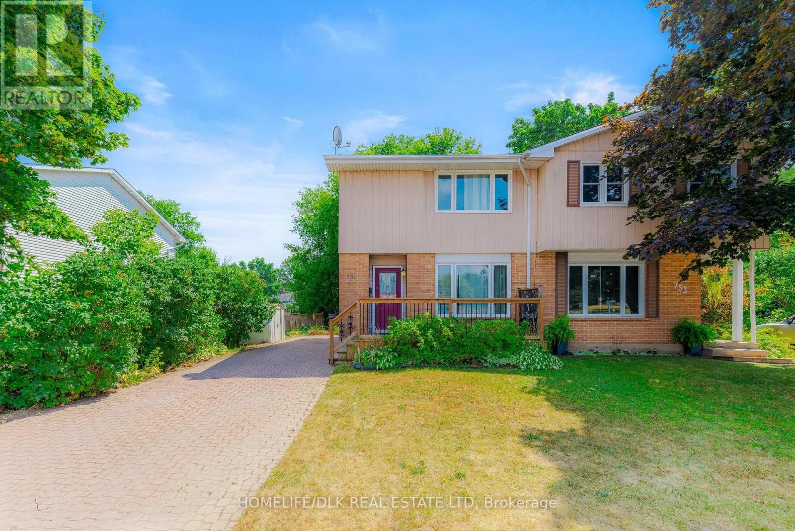 751 LAURIER BOULEVARD
