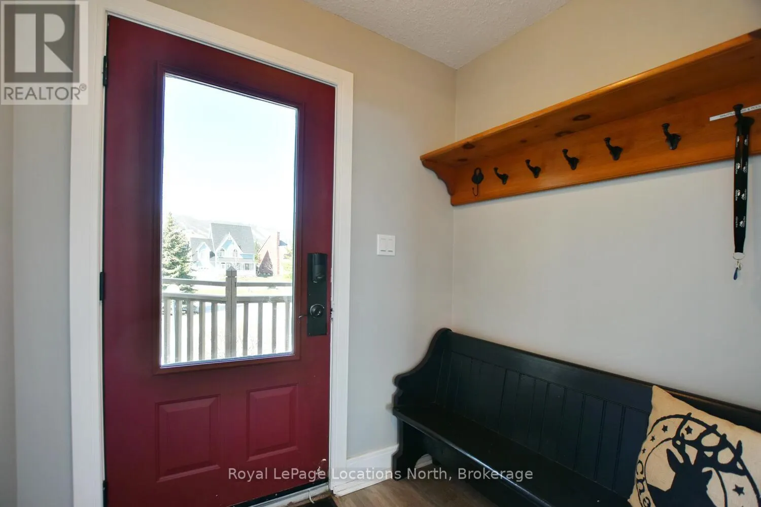 223 - 170 SNOWBRIDGE WAY, #223