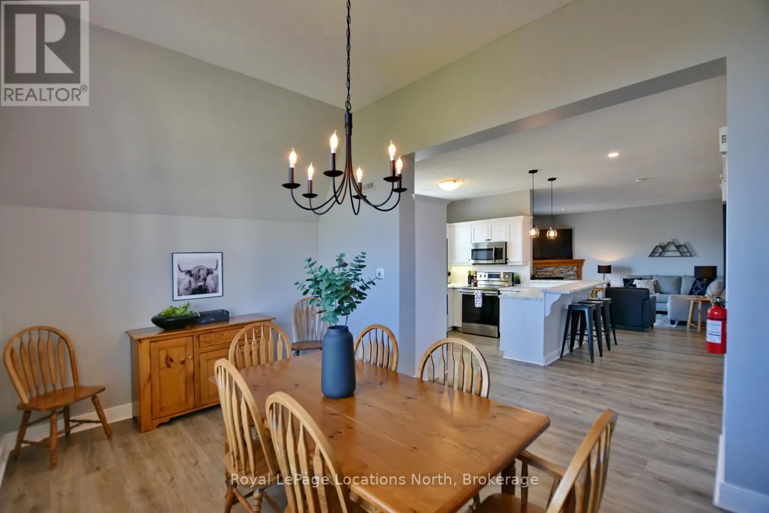 223 - 170 SNOWBRIDGE WAY, #223