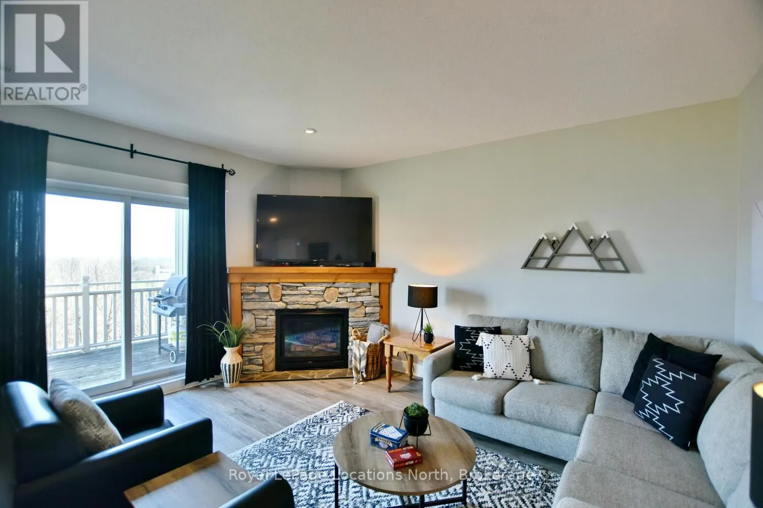 223 - 170 SNOWBRIDGE WAY, #223
