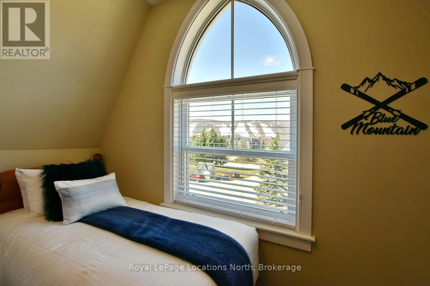 223 - 170 SNOWBRIDGE WAY, #223