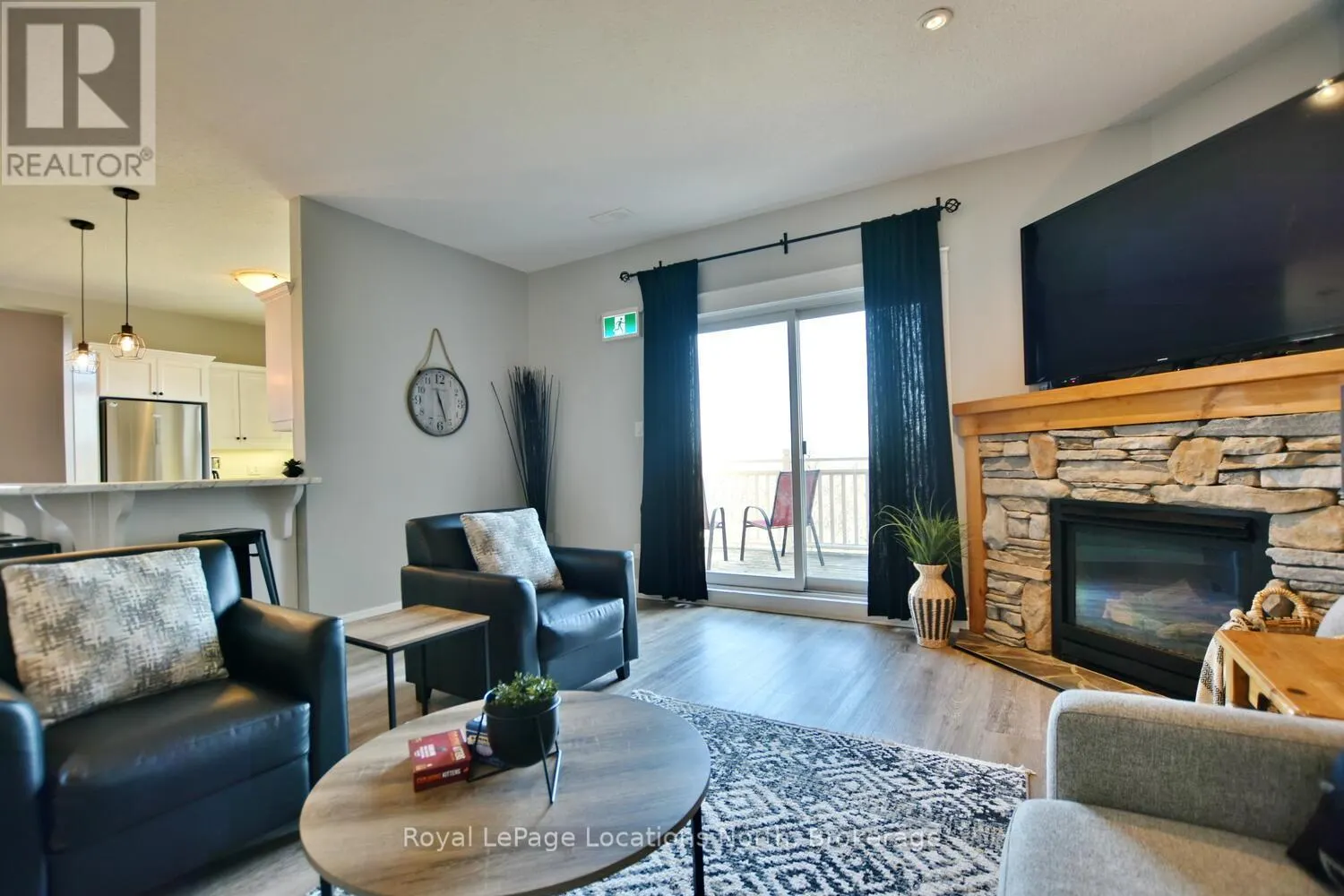 223 - 170 SNOWBRIDGE WAY, #223