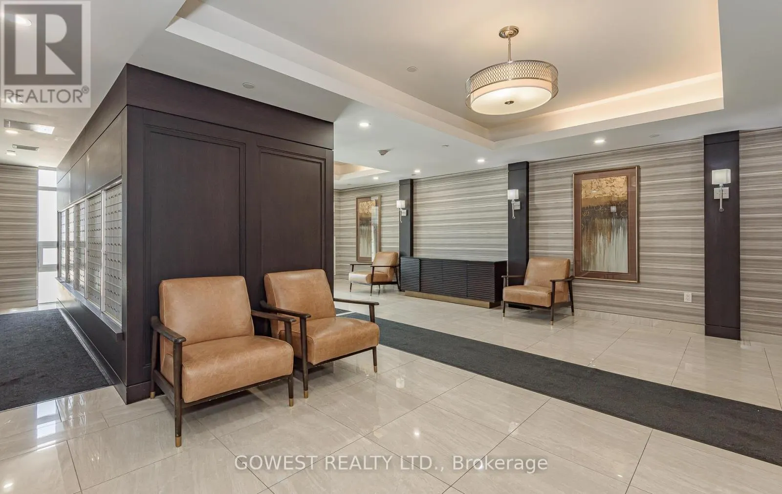 301 - 125 SHOREVIEW PLACE