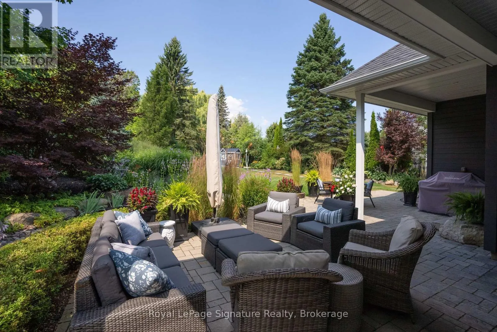 108 HOGGARD COURT