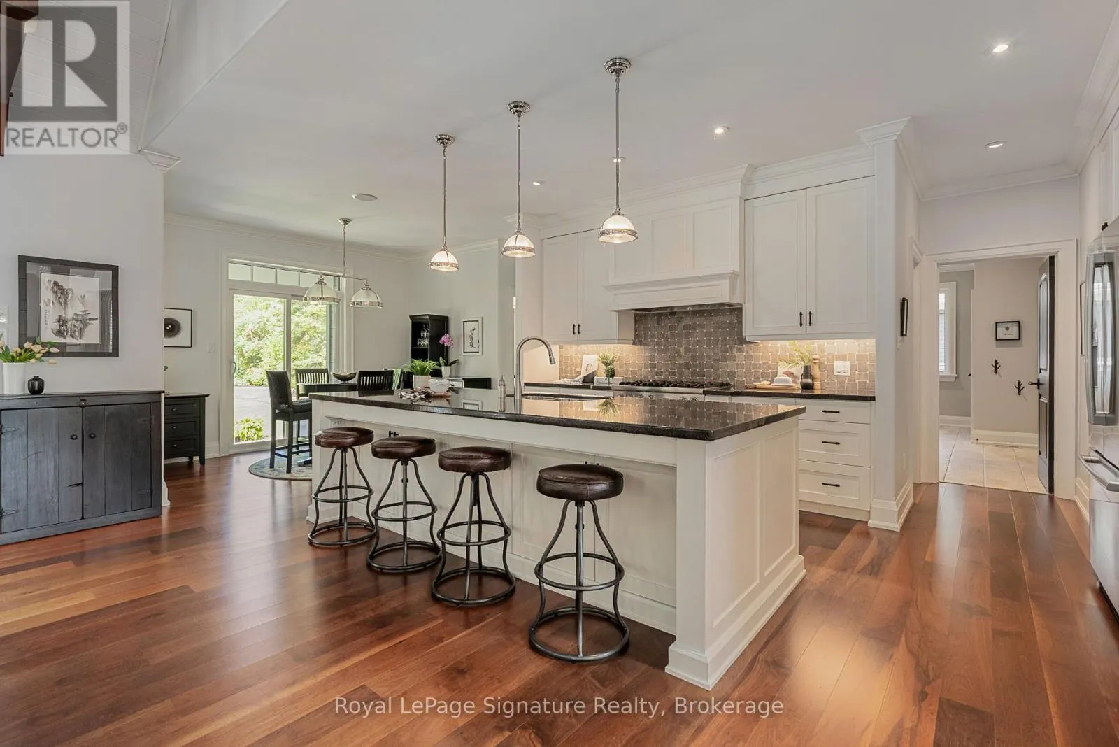 108 HOGGARD COURT