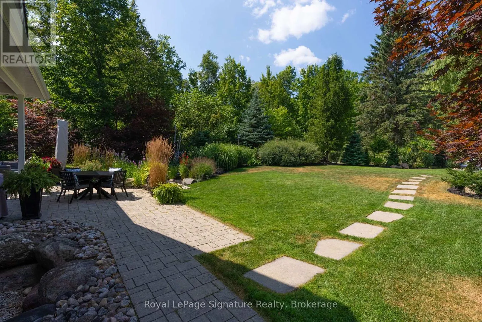 108 HOGGARD COURT