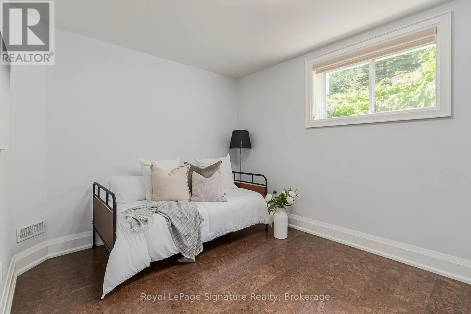 108 HOGGARD COURT