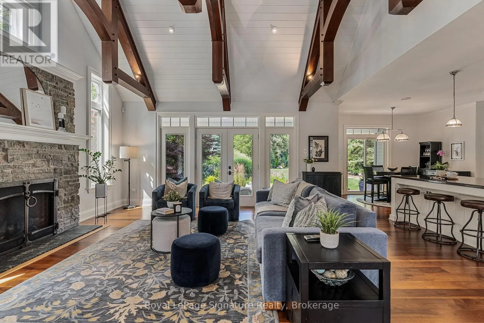108 HOGGARD COURT