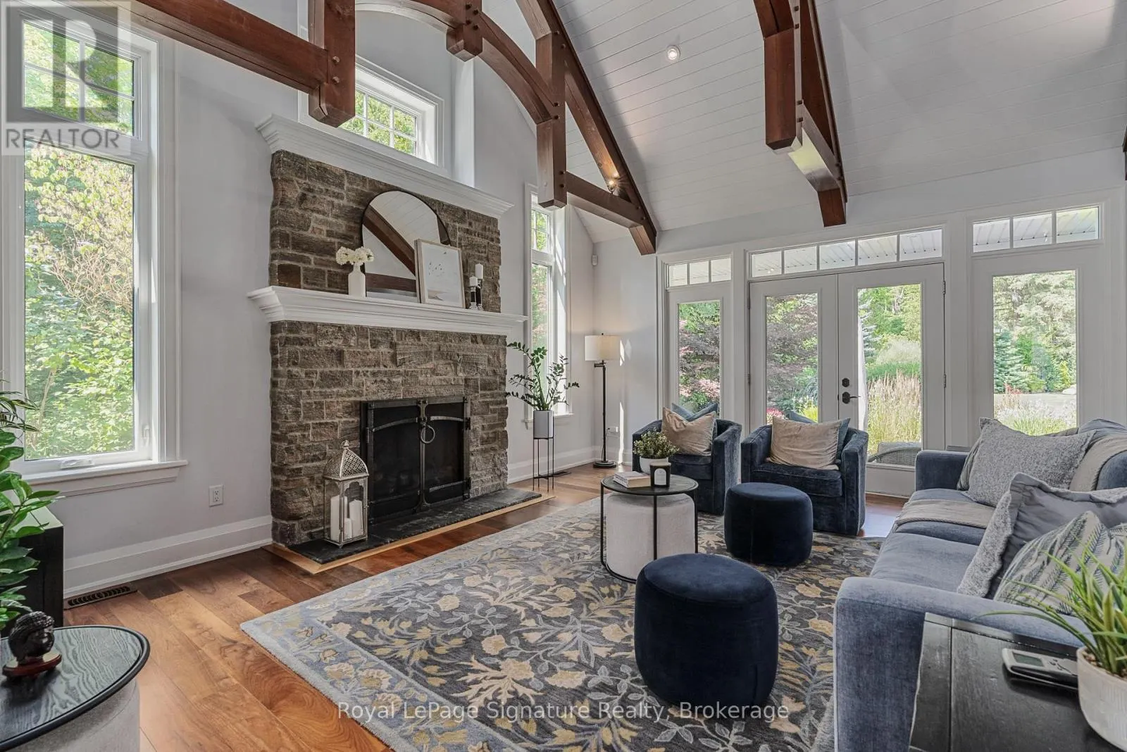 108 HOGGARD COURT