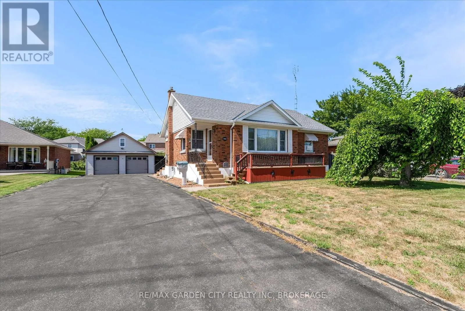 605 BUNTING ROAD