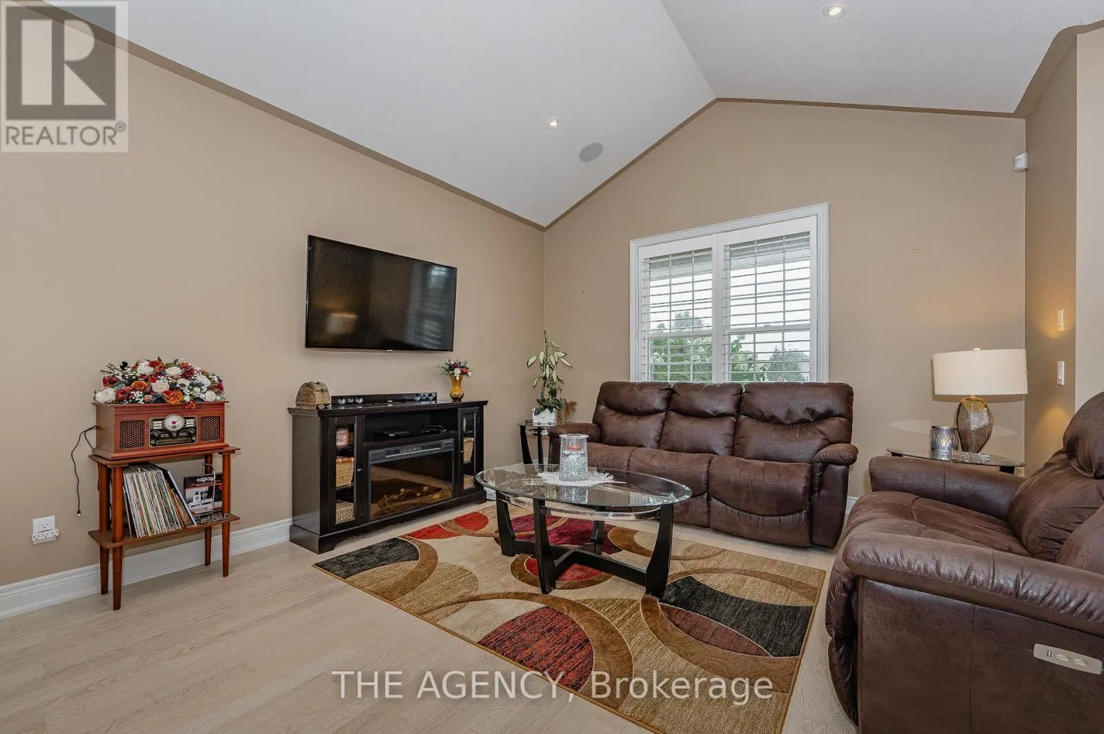 3985 LOWER COACH ROAD