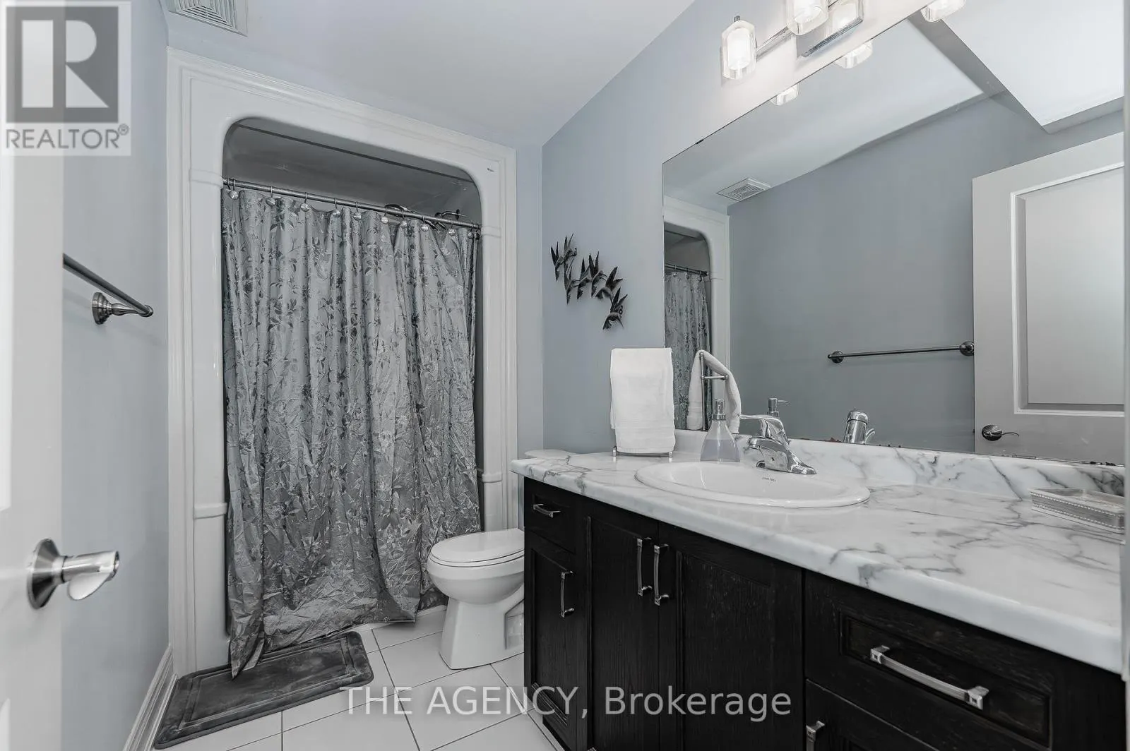3985 LOWER COACH ROAD