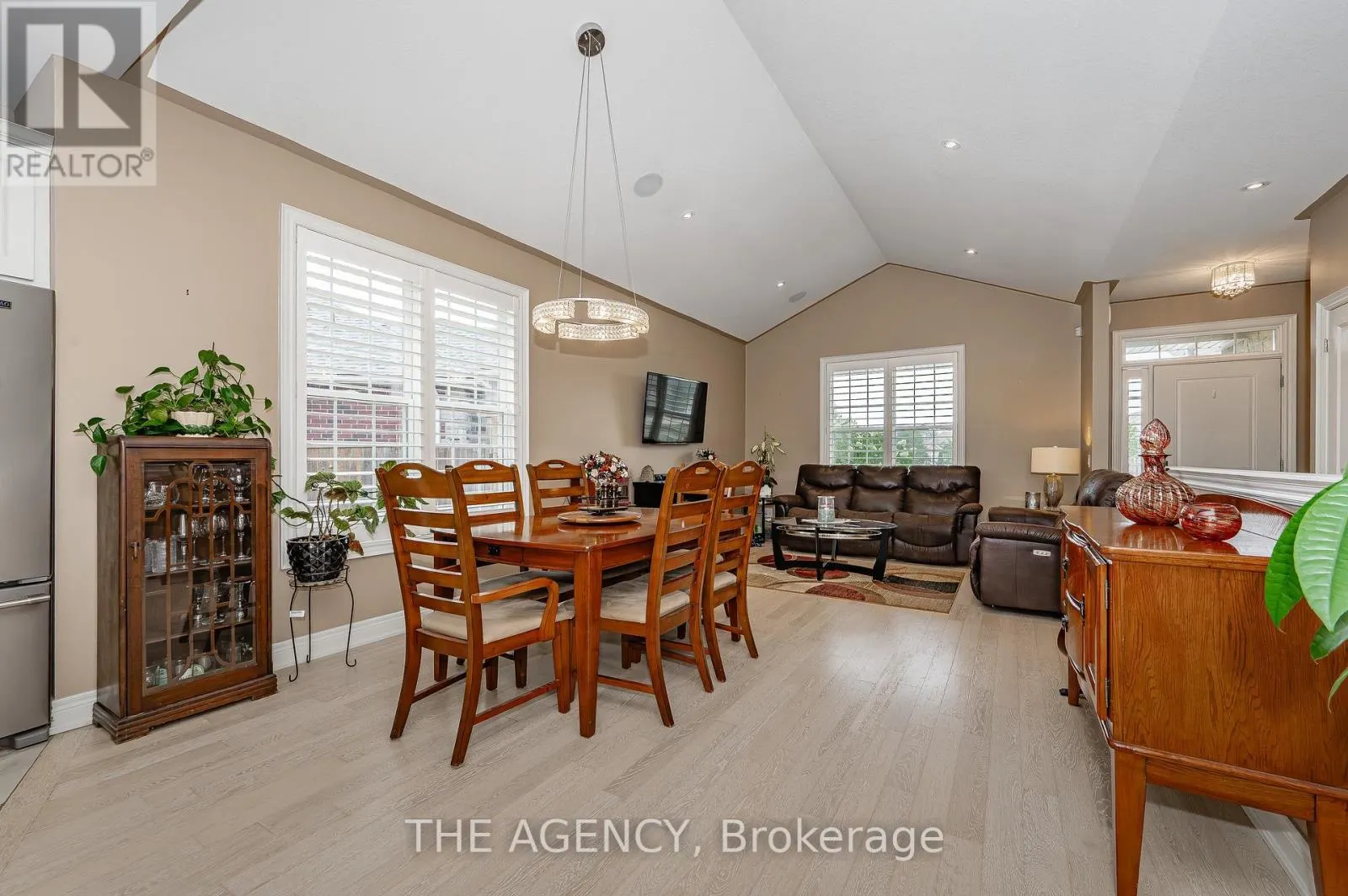 3985 LOWER COACH ROAD