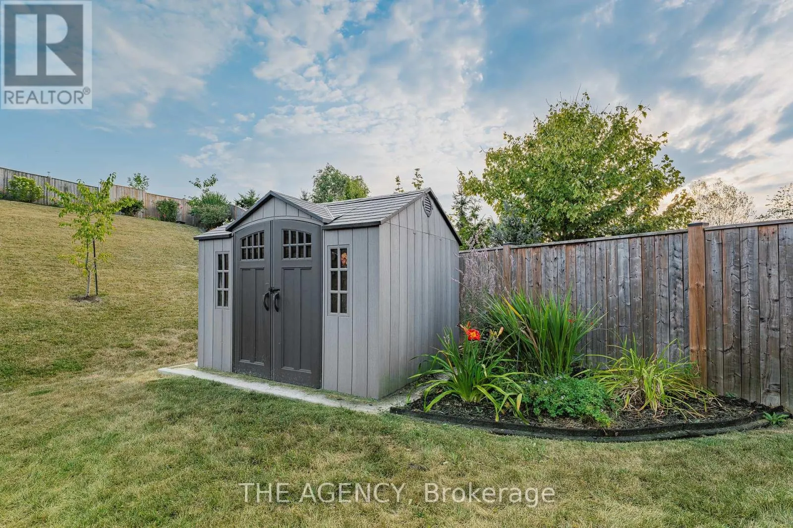 3985 LOWER COACH ROAD