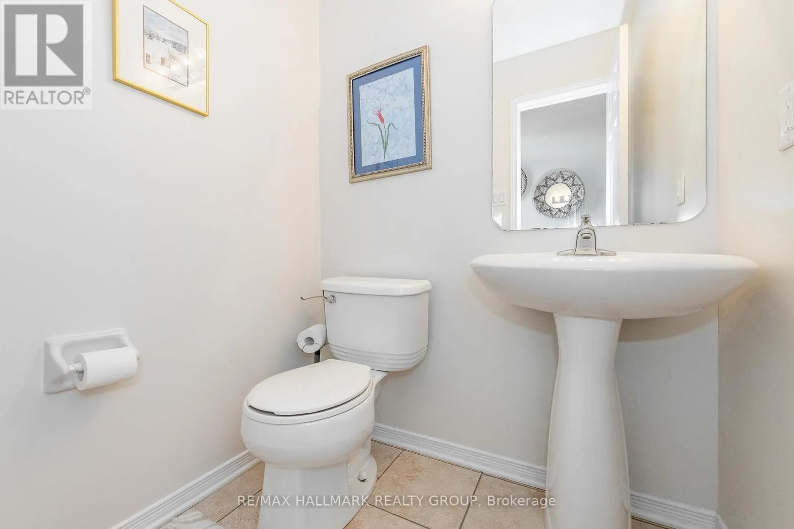 261 PARKROSE PRIVATE