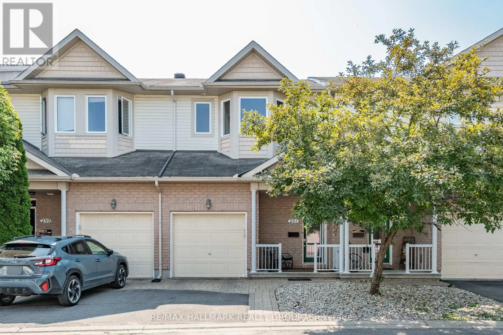 261 PARKROSE PRIVATE