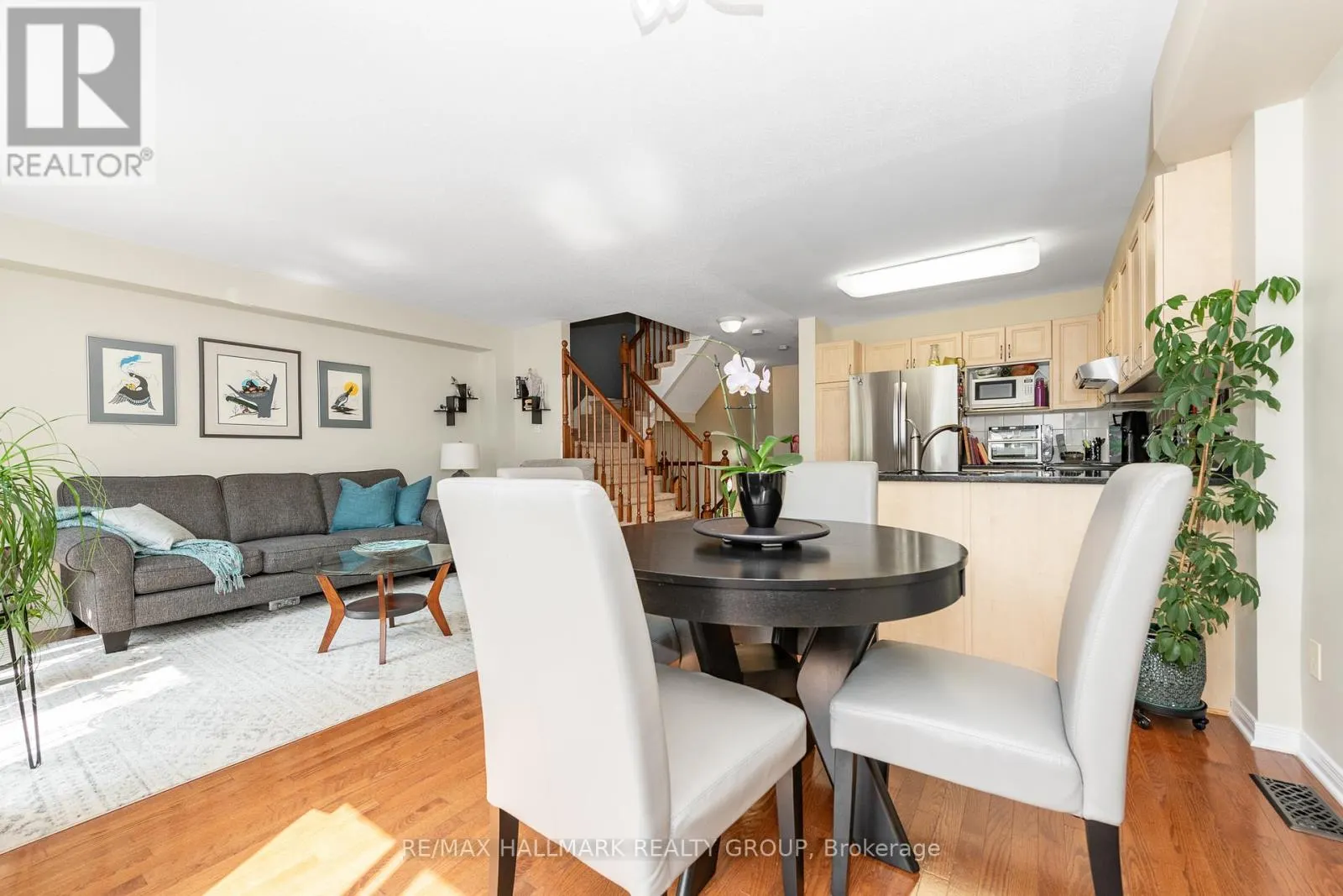 261 PARKROSE PRIVATE