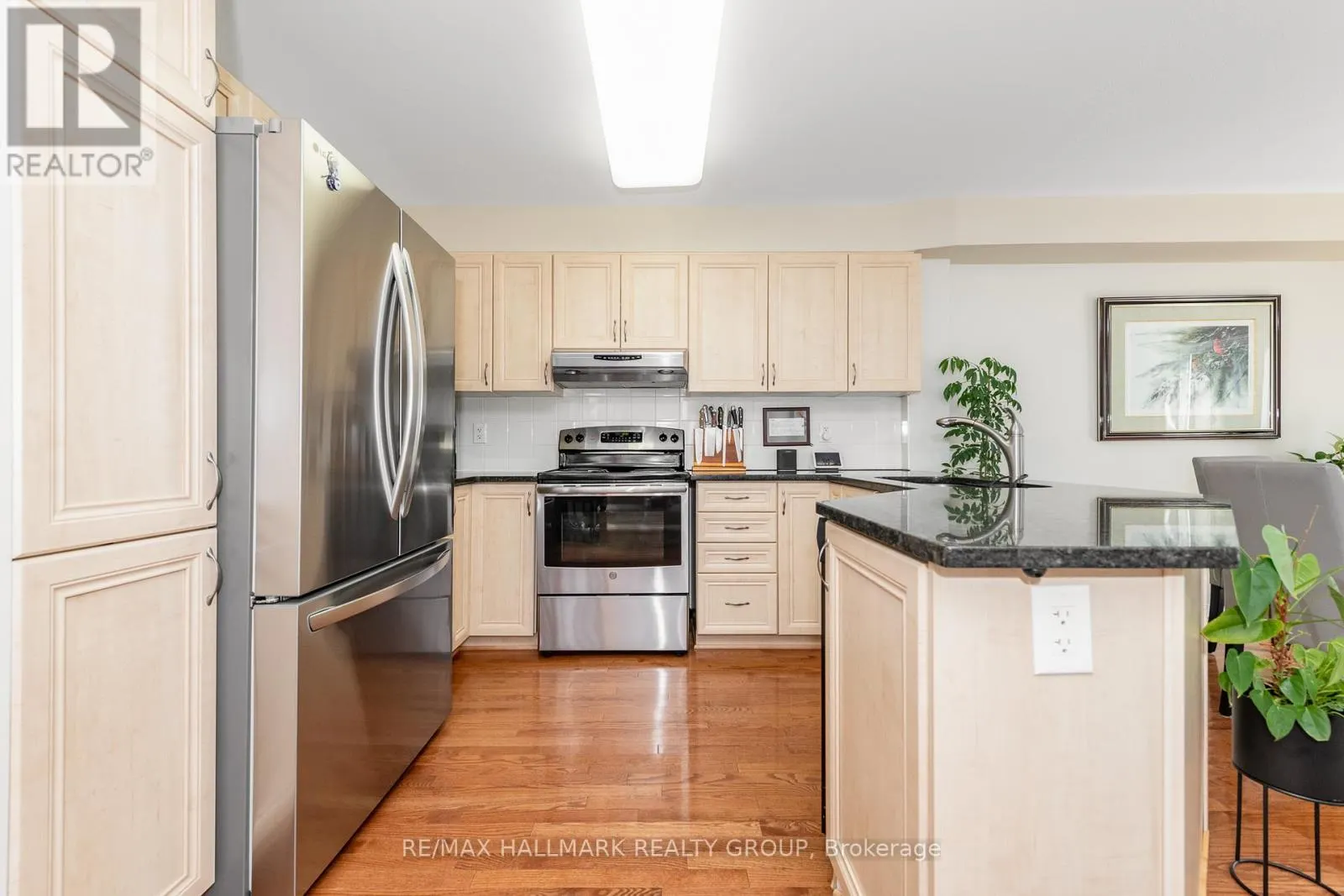 261 PARKROSE PRIVATE