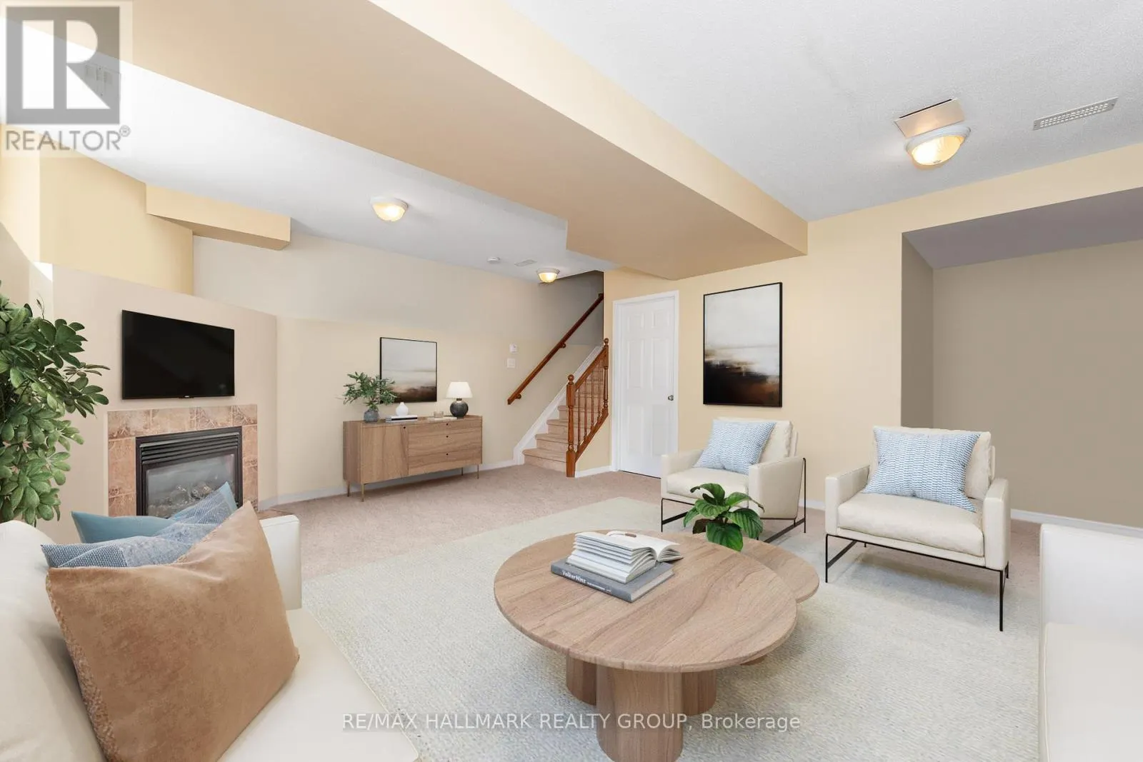 261 PARKROSE PRIVATE