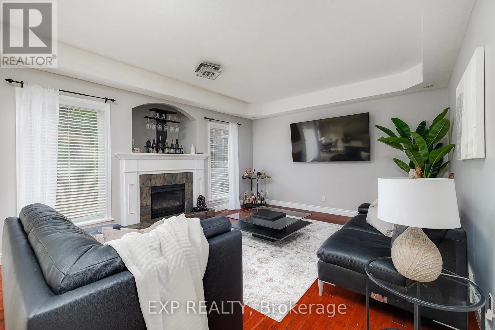 679 SALZBURG DRIVE