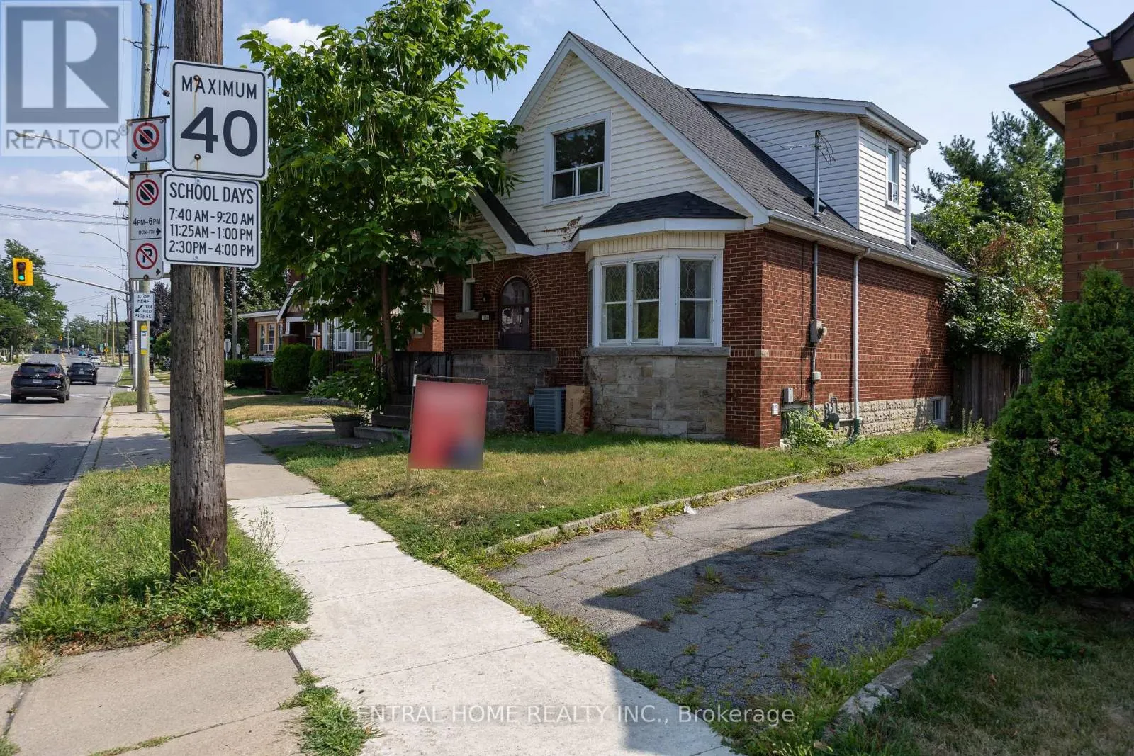 1650 KING STREET E