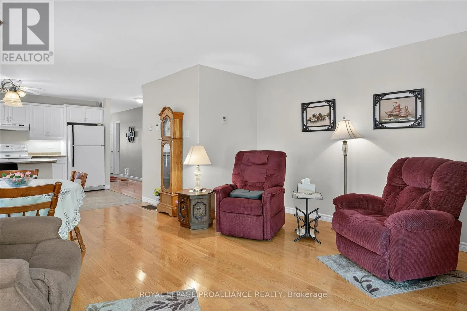 337 BIANCO CRESCENT