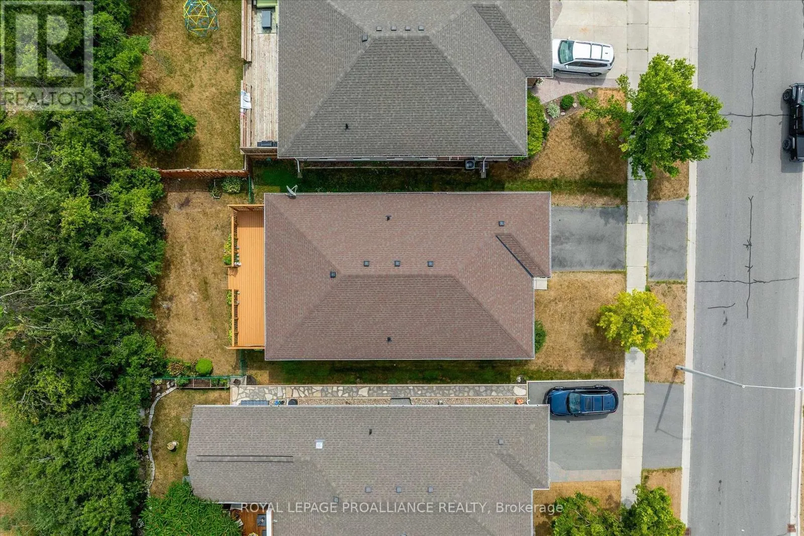337 BIANCO CRESCENT