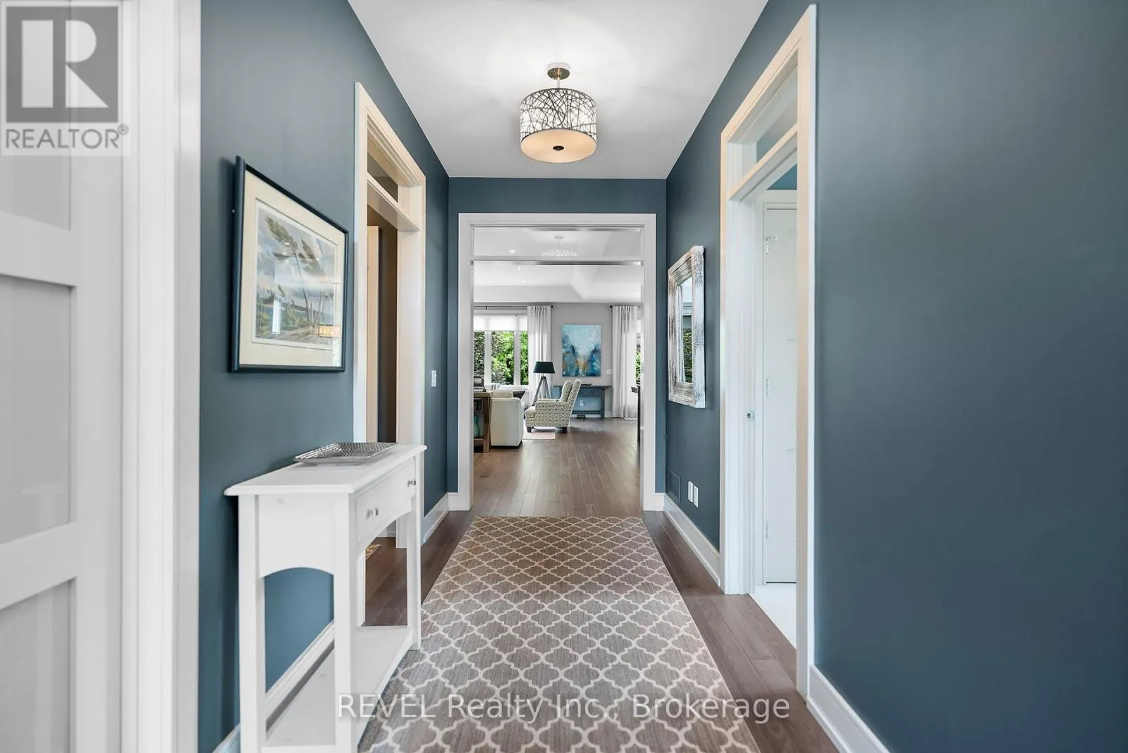 2 TULIP TREE ROAD