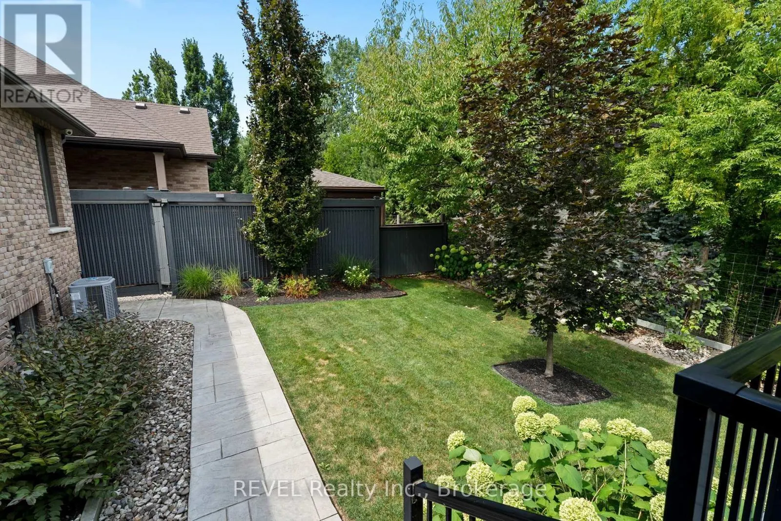 2 TULIP TREE ROAD