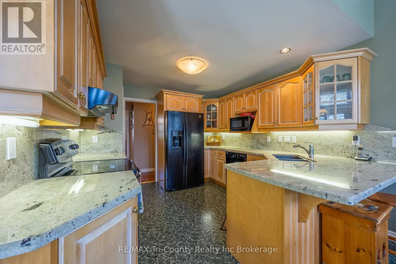 11 WOODSIDE DRIVE